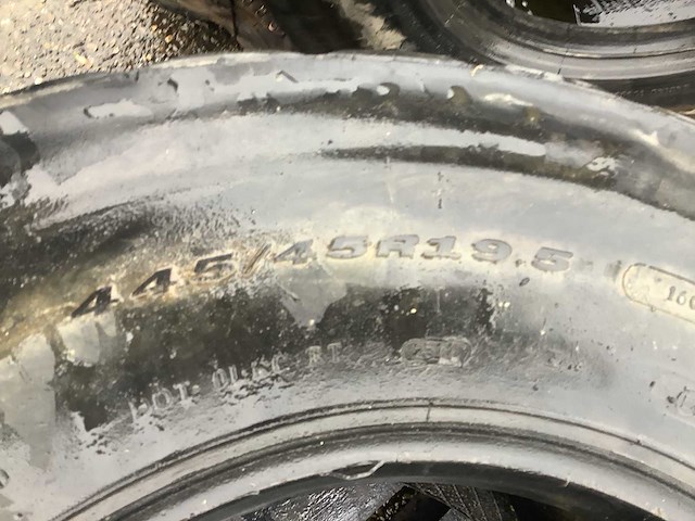 3x 445/45r19.5 band - afbeelding 9 van  9