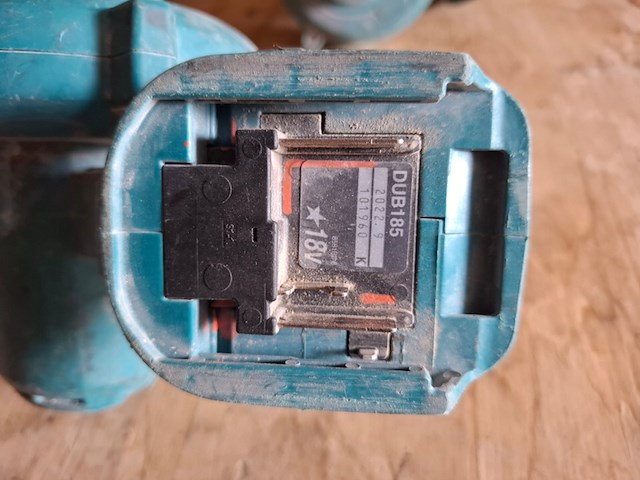 3x accu bladblazer makita - afbeelding 4 van  4
