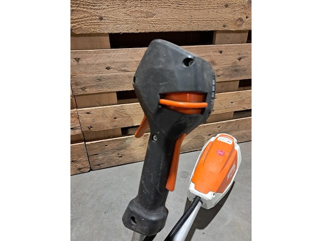 3x accu bosmaaier, stihl, fsa 130 - afbeelding 16 van  25