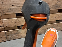 3x accu bosmaaier, stihl, fsa 130 - afbeelding 16 van  25