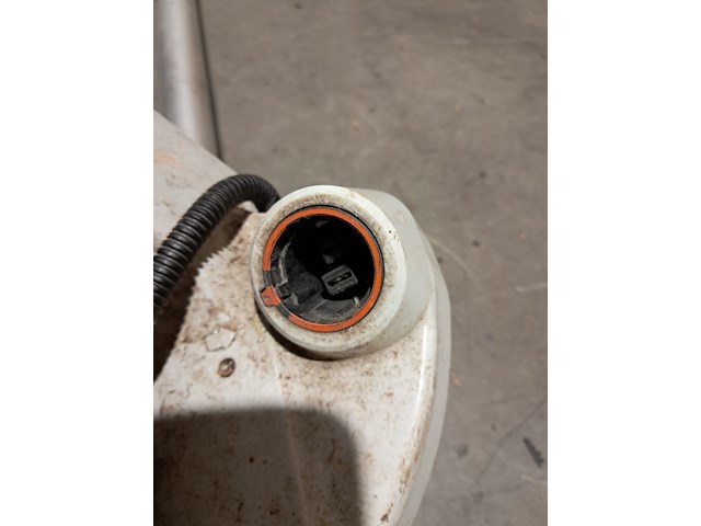 3x accu bosmaaier, stihl, fsa 130 - afbeelding 17 van  25