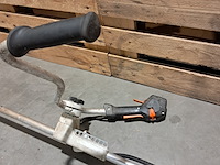 3x accu bosmaaier, stihl, fsa 130 - afbeelding 20 van  25