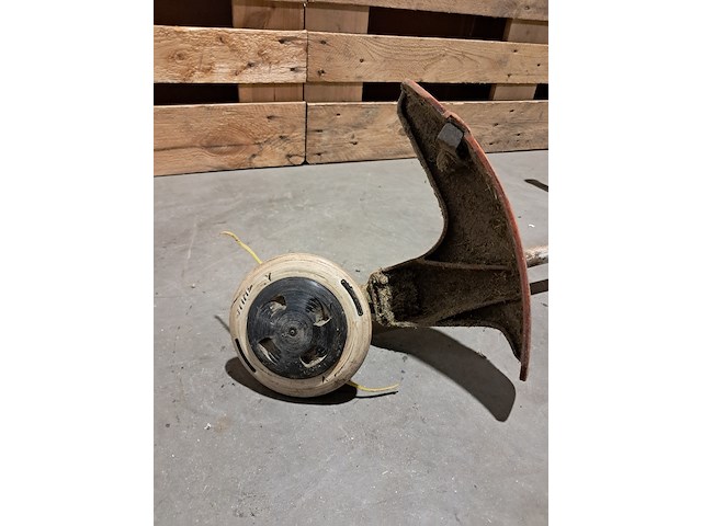 3x accu bosmaaier, stihl, fsa 130 - afbeelding 22 van  25