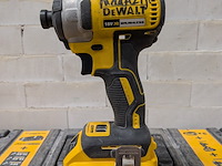 3x accu gereedschap, dewalt - afbeelding 16 van  19