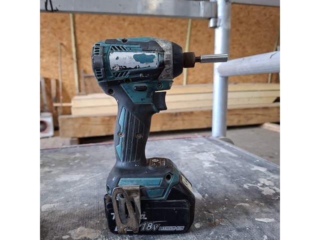 3x accu gereedschap makita, djv180, dga504, dtd154 - afbeelding 10 van  10