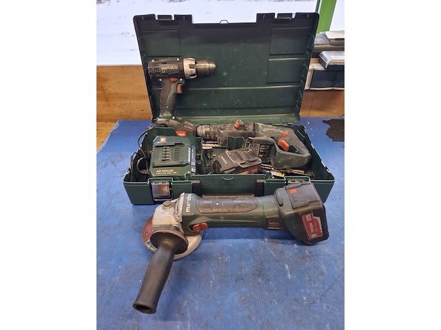 3x accu gereedschap metabo - afbeelding 1 van  11