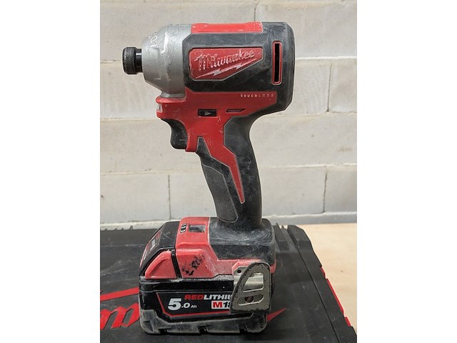 3x accu gereedschap, milwaukee - afbeelding 17 van  18