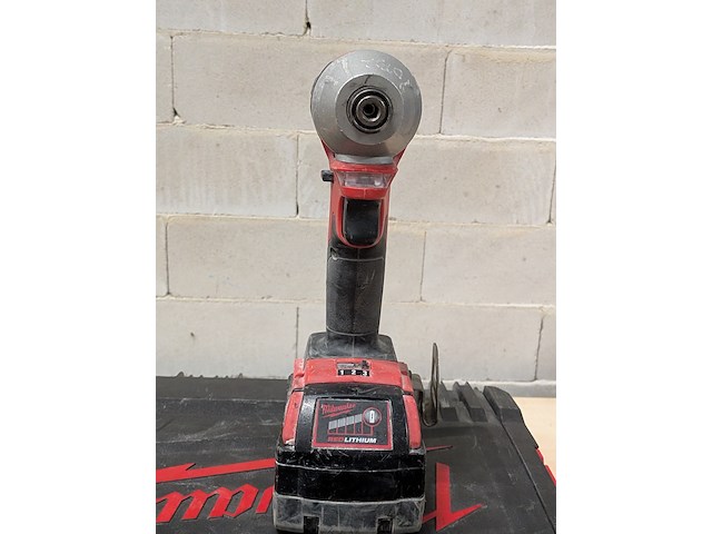 3x accu gereedschap, milwaukee - afbeelding 18 van  18