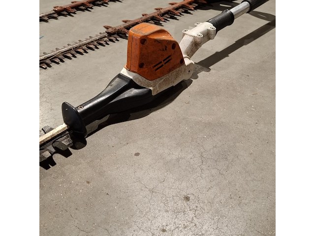 3x accu heggenschaar, stihl, hsa86 en hla65 - afbeelding 4 van  17
