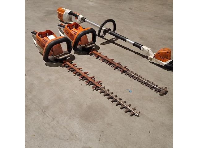3x accu heggenschaar, stihl, hsa86 en hla65 - afbeelding 10 van  17