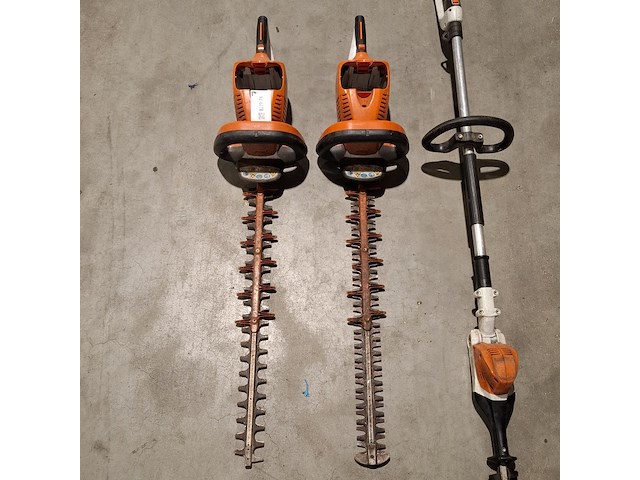 3x accu heggenschaar, stihl, hsa86 en hla65 - afbeelding 11 van  17