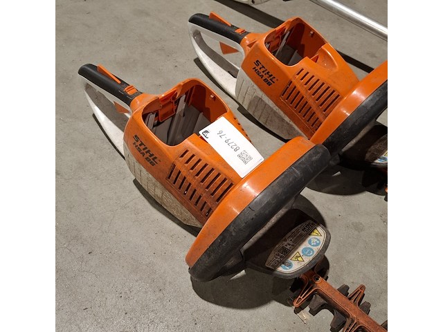 3x accu heggenschaar, stihl, hsa86 en hla65 - afbeelding 13 van  17