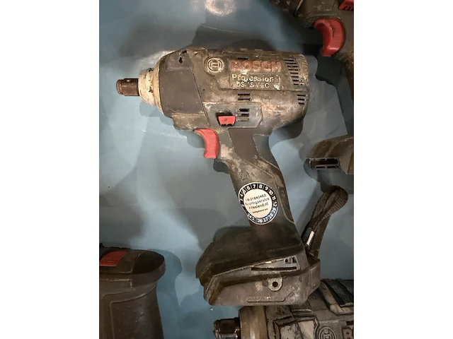 3x accu slagsleutel, bosch, gds 18v-300 / gds 18 v-ec, blauw/zwart - afbeelding 4 van  7