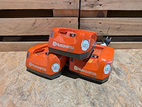 3x acculader, husqvarna, qc330 - afbeelding 1 van  8