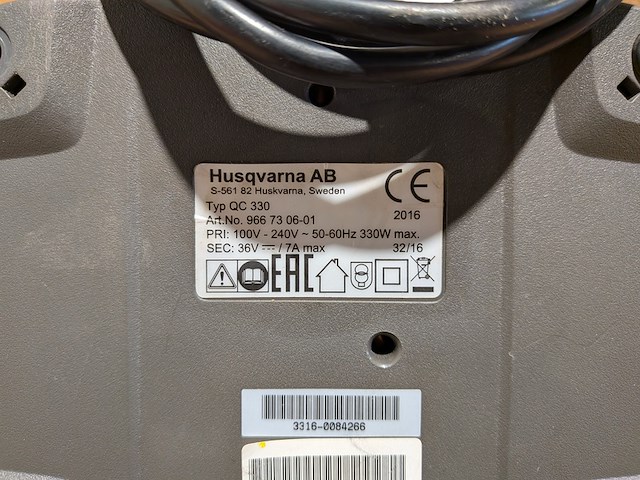 3x acculader, husqvarna, qc330 - afbeelding 4 van  8