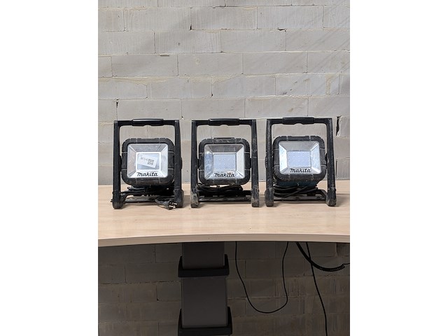 3x accu/netstroom bouwlamp, makita, dml805 - afbeelding 1 van  14