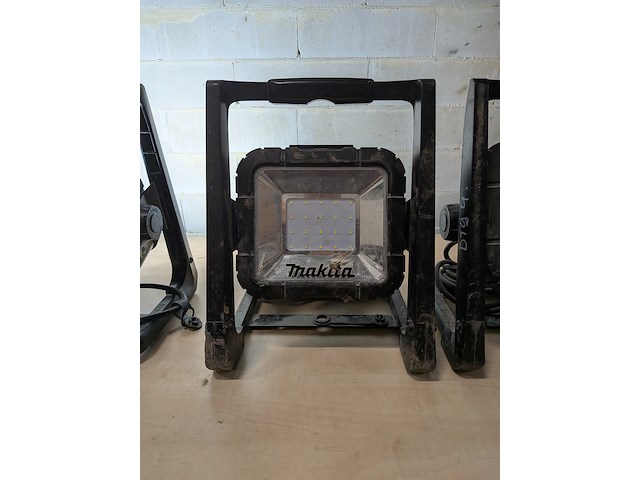 3x accu/netstroom bouwlamp, makita, dml805 - afbeelding 11 van  14