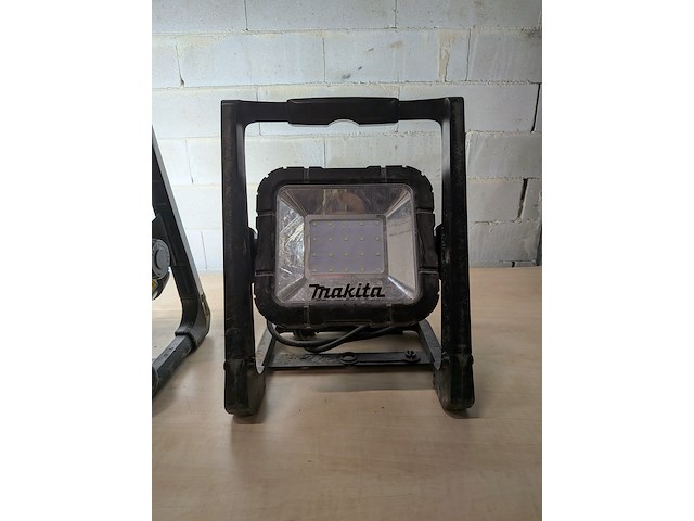 3x accu/netstroom bouwlamp, makita, dml805 - afbeelding 14 van  14