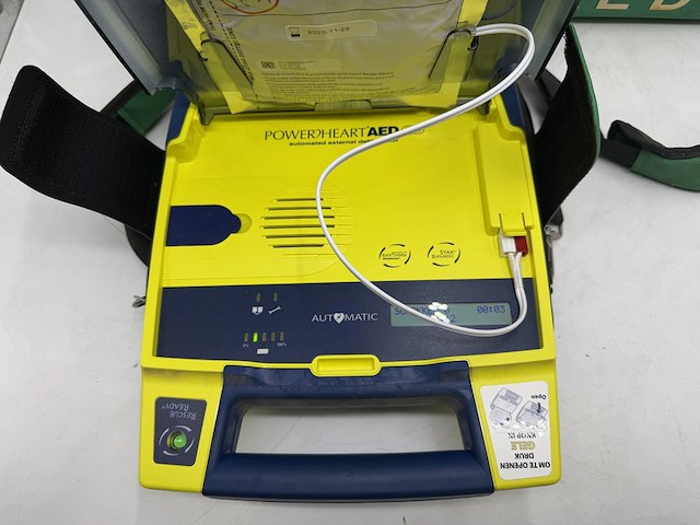 3x aed, cardiac science / aivia, powerheart aed g3 - afbeelding 7 van  7