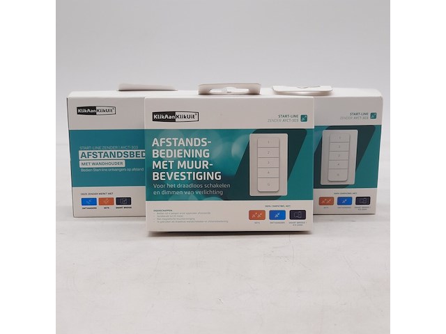3x afstandsbediening met muurbevestiging, klikaanklikuit - afbeelding 1 van  9