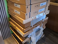 3x airco binnenunit met plafondpaneel daikin, ffq25c2veb/byfq60c2w1w - afbeelding 4 van  11