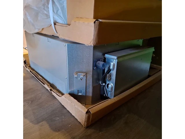 3x airco binnenunit met plafondpaneel daikin, ffq25c2veb/byfq60c2w1w - afbeelding 7 van  11