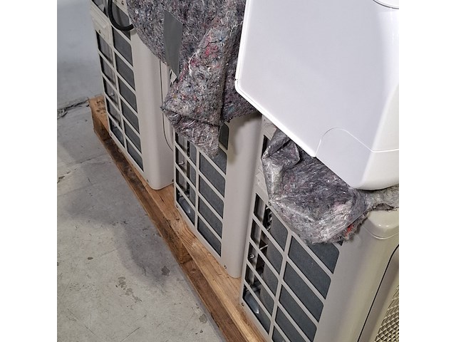 3x airconditioning, mitsubishi - afbeelding 12 van  13