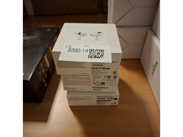 3x airpods, apple - afbeelding 6 van  6
