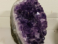 3x amethist druse staand/liggend, paars - afbeelding 2 van  5