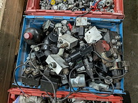 3x bak hydrauliek koppelingen en snelsluitingen - afbeelding 8 van  10