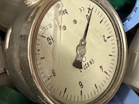 3x bak klemkoppelingen, afsluiters en meters, grijs - afbeelding 4 van  9