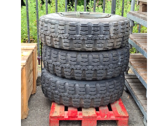 3x band op velg, continental, mil mpt - afbeelding 1 van  6