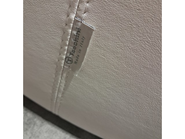 3x bank, tacchini - afbeelding 13 van  13