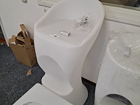 3x barkruk en kubus met led verlichting wit - afbeelding 5 van  9