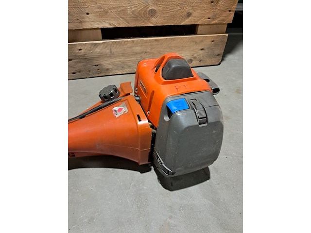 3x benzine bosmaaier, husqvarna - afbeelding 4 van  28