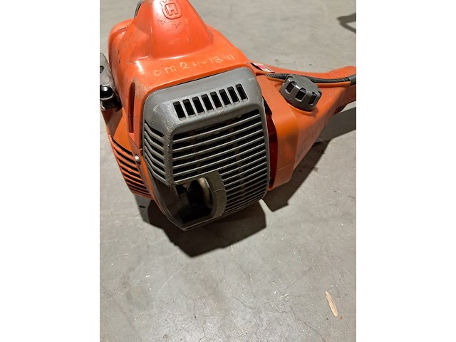 3x benzine bosmaaier, husqvarna - afbeelding 11 van  28