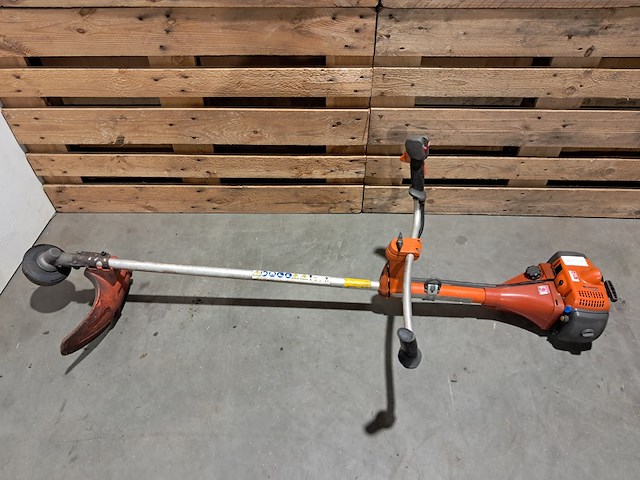 3x benzine bosmaaier, husqvarna - afbeelding 13 van  28
