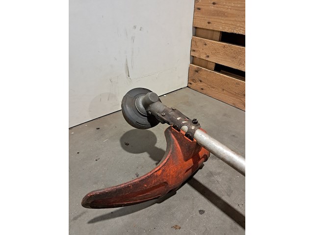 3x benzine bosmaaier, husqvarna - afbeelding 16 van  28