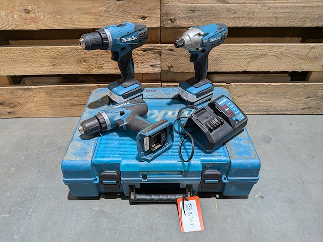 3x boor-/schroefmachine, makita, incl. accu's en acculader - afbeelding 1 van  16
