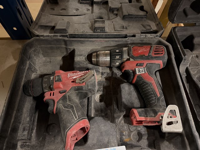 3x boormachine, schroefmachine, 2x koffer, 1x accu milwaukee - afbeelding 3 van  5