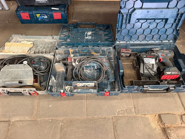3x bosch professional elektrisch gereedschap in koffer - afbeelding 1 van  6
