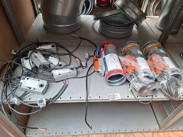 3x brandregelklep 2x rf-t, 1x belimo - afbeelding 1 van  4