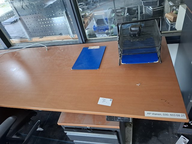 3x bureau met 2x bureaustoel - afbeelding 6 van  11