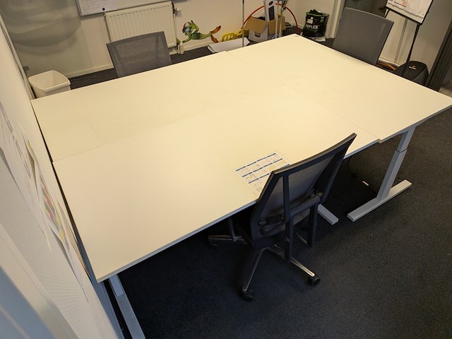 3x bureau met 3x bureaustoel - afbeelding 3 van  7