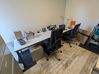 3x bureautafel met 2x bureaustoel en 4x stoel - afbeelding 5 van  12
