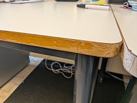 3x bureautafel met 2x bureaustoel en 4x stoel - afbeelding 11 van  12