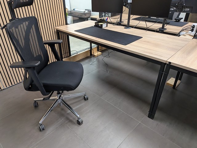 3x bureautafel met 2x bureaustoel - afbeelding 3 van  7