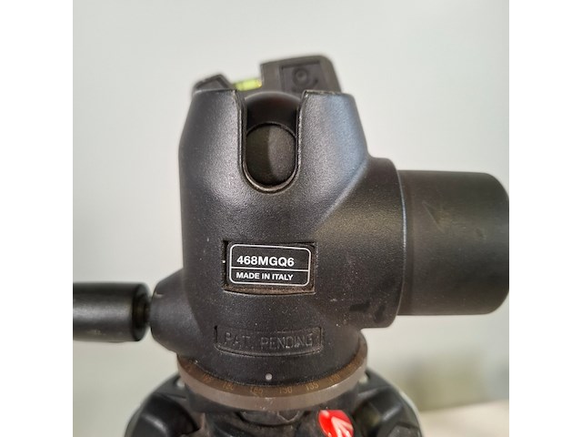 3x camerastatief, manfrotto, o.a. 468mgrc3 - afbeelding 6 van  11