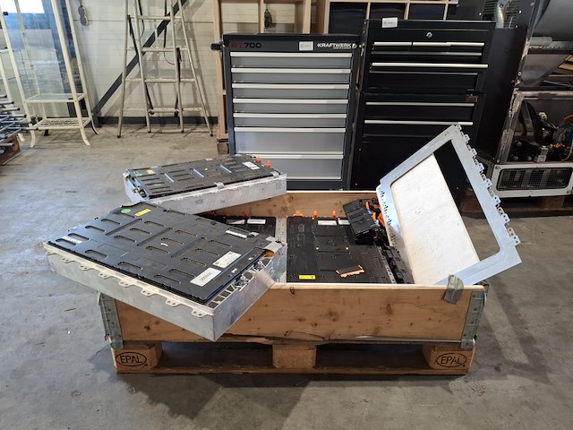 3x cellblock mercedes, 188ah - afbeelding 1 van  9