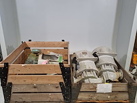 3x centrifugaal pomp, johnson pump - afbeelding 1 van  10